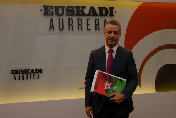 Iñigo Urkullu EAJren EBBren presidente eta lehendakarigaia 