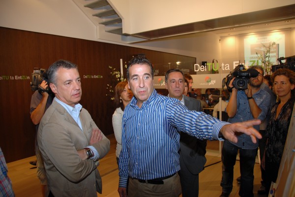 Urkullu: “Hay futuro en Araba, vamos a levantar el territorio”