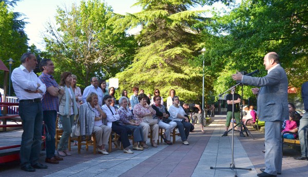 Andoni Ortuzar eta Xabier Agirre Abendañoko batzokiaren urteurrenaren ekitaldian