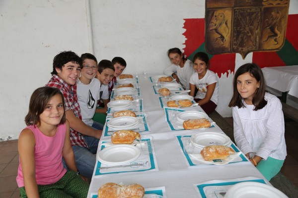 Itxaso Atutxa en el 35 Aniversario del Batzoki de Erandio Goikoa