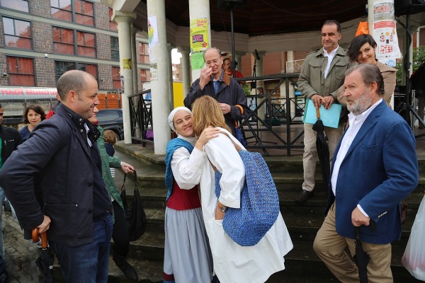 Itxaso Atutxa Deustoko alderdikideekin #eajpnv