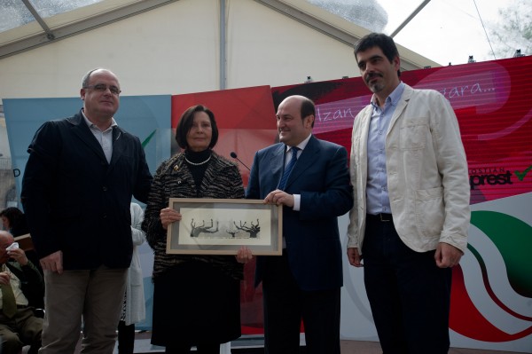 Homenaje a concejales de EAJ PNV en el ayuntamiento de Donostia