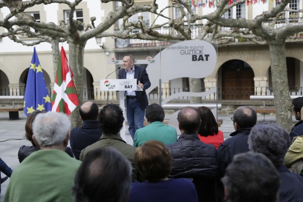 Zuiako Alderdikide Eguna 2014