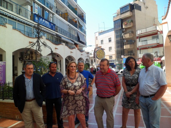 Itxaso Atutxa Benidorm-eko euskaldunak bisitatu ditu