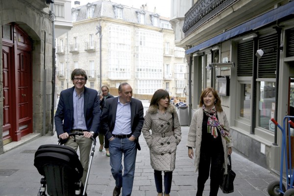 Vitoria-gasteiz: Europar hiria.Izaskun Bilbao, Gorka Urtaran 
