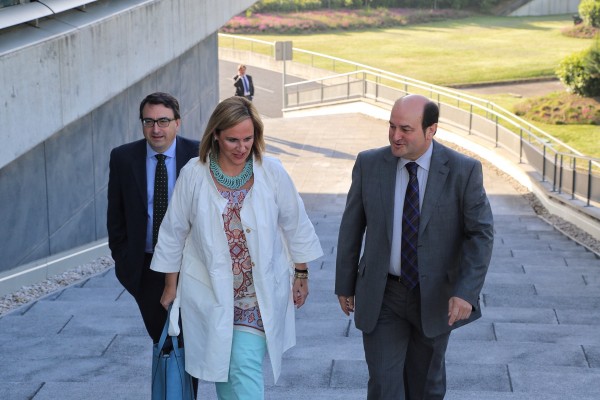 Foro de Renovacion Europea en Bilbao