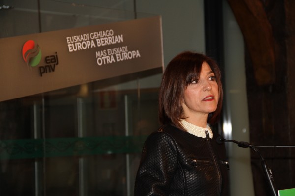 Andoni Ortuzar eta Izaskun Bilbao Euskera Europan defendatzeko ekitaldian