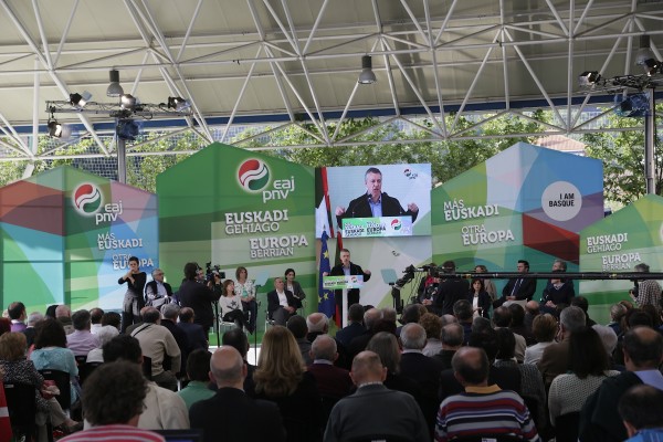 Urkullu renueva la apuesta de EAJ-PNV por el empleo