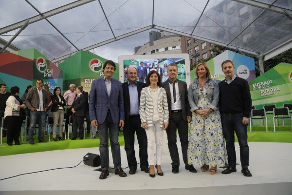Izaskun Bilbao, Iñigo Urkullu, Andoni Ortuzar Barakaldoko ekitaldian
