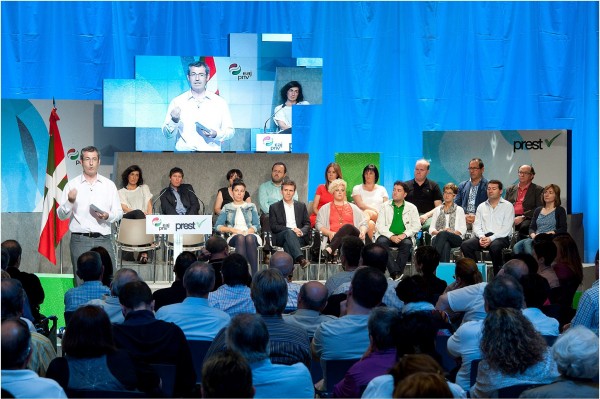 EAJ-PNV-k Markel Olano eta Eneko Goia aurkeztu ditu Diputatu Nagusirako eta Donostiako alkatetzarako