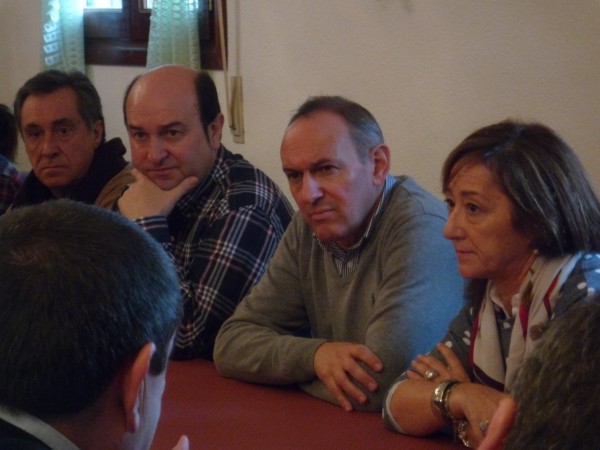 Andoni Ortuzar, Arabar Errioxako alderdikideekin