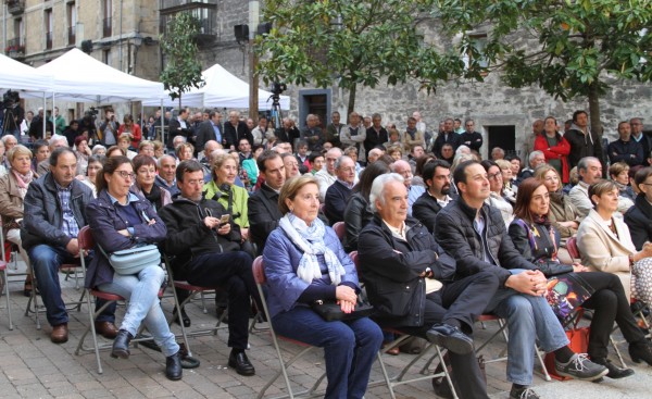 Mitin Bergara - Iñigo Urkullu, Joseba Egibar, Markel Olano,  Juanje Alberdi