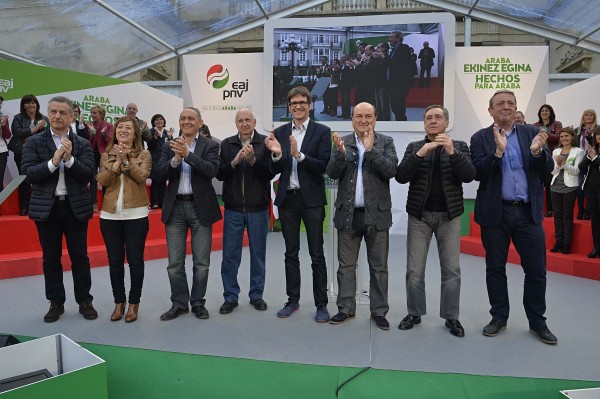 Hauteskunde mitina Gasteizen: Urtaran, Ramiro Gonzalez, Urkullu eta Ortuzar