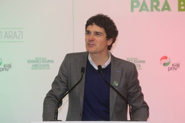 Bermeoko mitina - Aritz Abaroa, Ana Otadui, Unai Rementeria