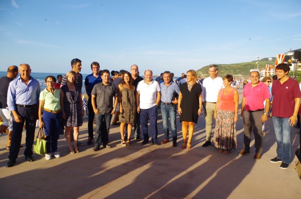 Ekitaldi politikoa Zarautzen 2015