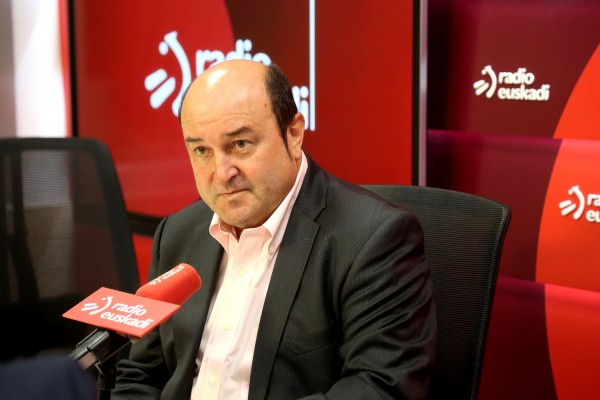 Andoni Ortuzar en el programa Boulevard de Radio Euskadi