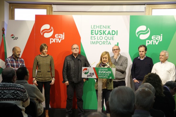 Joseba Agirretxea eta  Mª Eugenia Iparragirre Bergaran