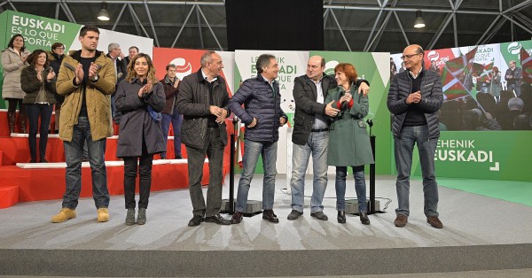 Mitin Llodio - Mikel Legarda, Almudena Otaola, Andoni Ortuzar