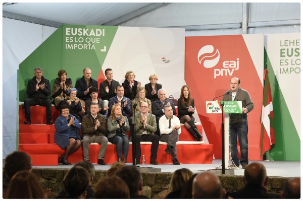 Mitina Donostian - Iñigo Urkullu, Andoni Ortuzar, Joseba Agirretxea