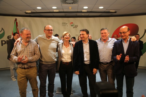 Noche electoral 20D en Sabin Etxea