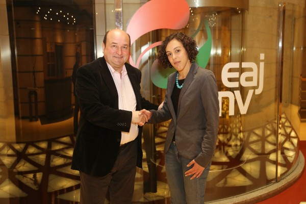 EAJ-PNV y Podemos Euskadi se reúnen en Sabin Etxea