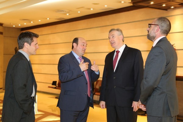 Burzako, Ortuzar, Cooney y Caira