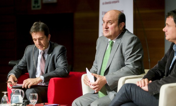 Eusko Ikaskuntza: Jornada sobre el futuro del Autogobierno Vasco