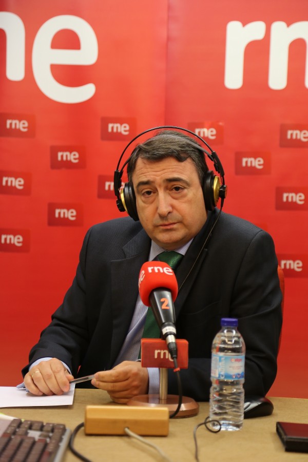Aitor Esteban en RNE