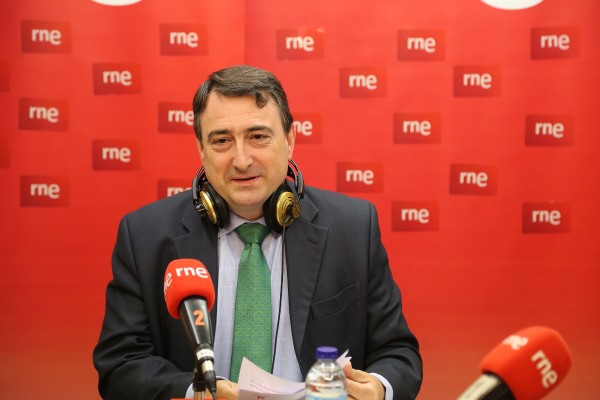 Aitor Esteban en RNE