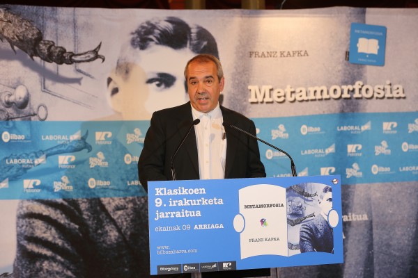 Representantes de EAJ PNV en la lectura de Metamorfosis en el Arriaga