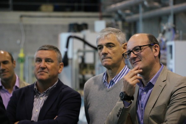 Industria-Empresa. Joseba Agirretxea, Arantxa Tapia, Mª Eugenia Iparragirre