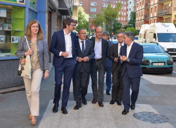 Acto en Vitoria-Gasteiz. Gorka Urtaran, Mikel Legarda, Iñigo Urkullu (20-06-2016)