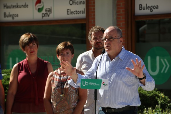 Oficina electoral en Intxaurrondo
