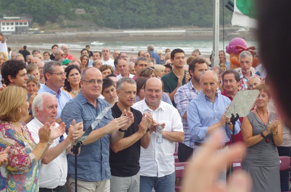 Acto político en Zarautz