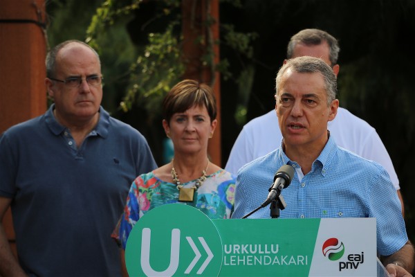 Iñigo Urkullu Donostiako estropadetan - 2016