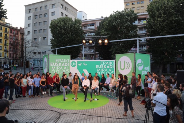 Iñigo Urkullu con EGI. Bilbao-San Francisco 