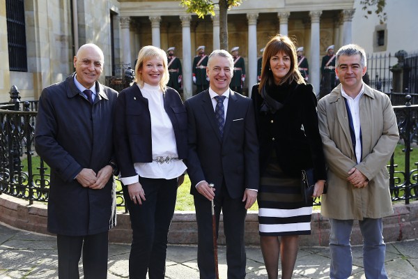 R. Ares, S. Corcuera, Iñigo Urkullu, I. Mendia, M.A. Morales 