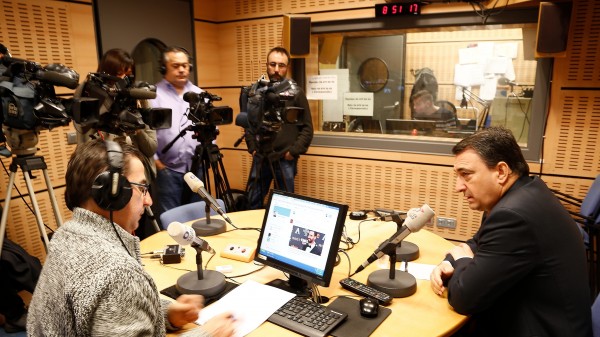 Aitor Esteban Onda Vasca irratian