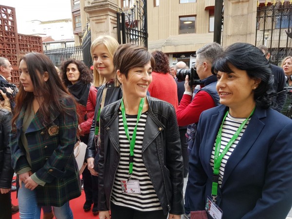 Tercera edición de la jornada de 'Puertas abiertas' en el Parlamento Vasco