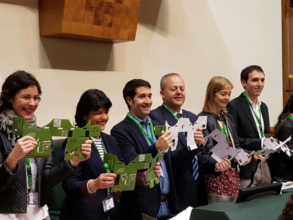Tercera edición de la jornada de 'Puertas abiertas' en el Parlamento Vasco