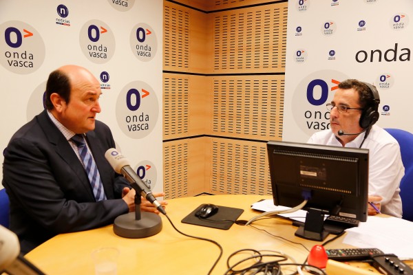 Andoni Ortuzar en Onda Vasca