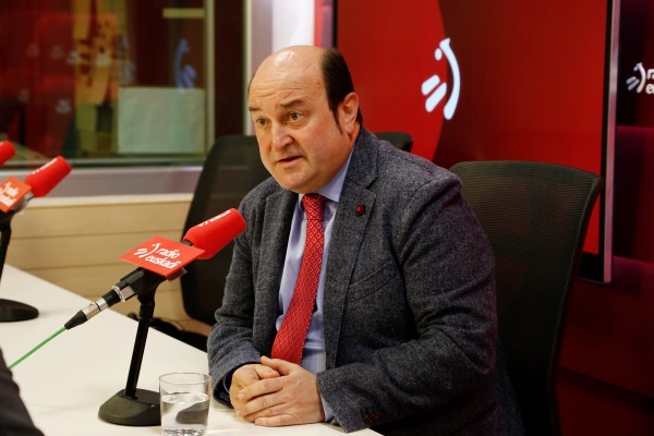 Andoni Ortuzar Radio Euskadiren Boulevard saioan