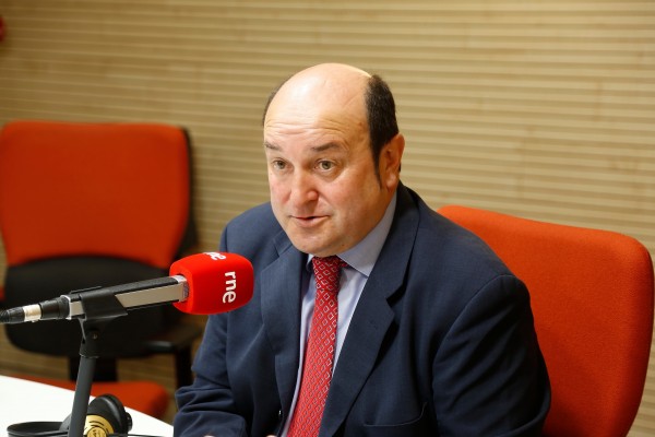 Andoni Ortuzar en RNE