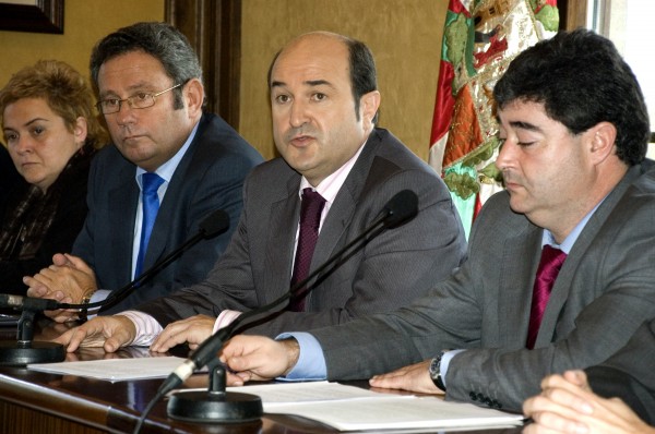 Sobre la ampliación del aeropuerto de Loiu