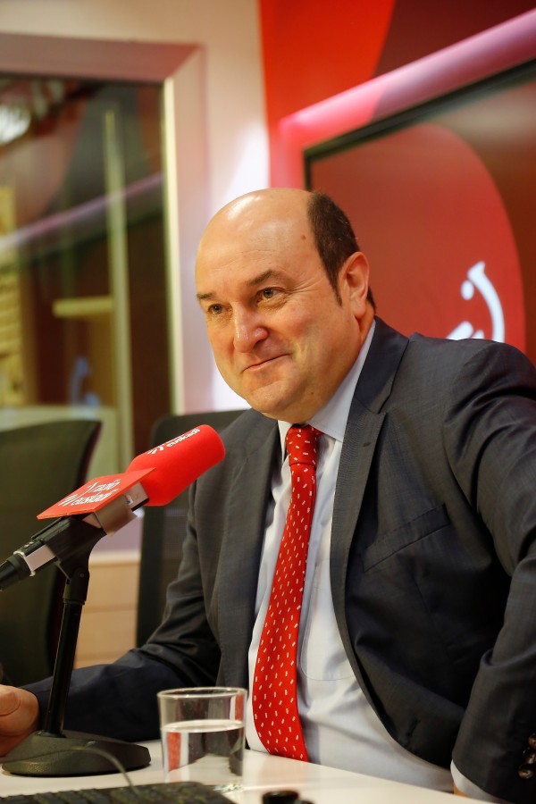 Andoni Ortuzar Radio Euskadi irratian 20180426