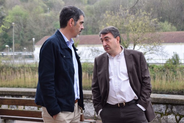  Aitor Esteban, Diputatuen Kongresurako EAJ-PNVren zerrendaburua Bizkaian; Eneko Goia Donostiako alkatetzarako EAJ-PNVren hautagaia