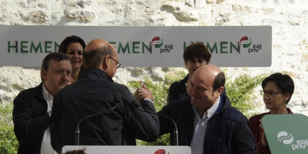 Mikel Legarda Andoni Ortuzar -- Presentación candidaturas municipales y foral de Ayala-Aiara