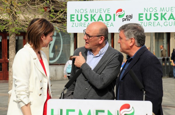 Iñigo Barandiaran. Acto sectorial sobre pensiones. Arrasate