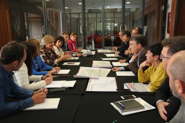 Aitor Esteban. Encuentro con alcaldes y alcaldesas de Ezkerraldea Meatzaldea . Ortuella