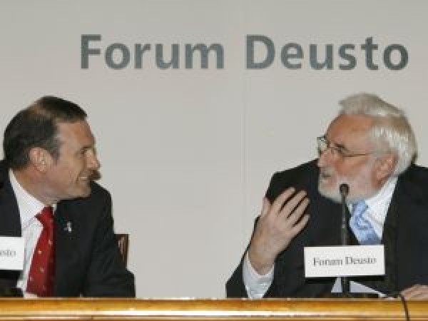 Ibarretxe en Forum Deusto